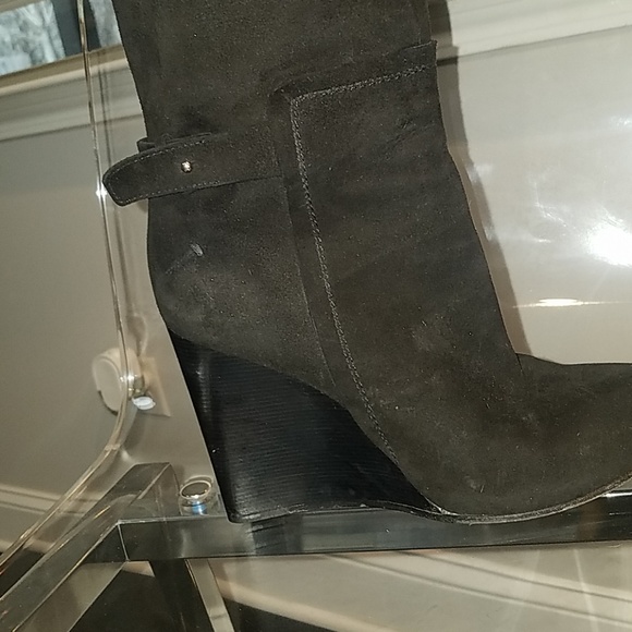 Knee high black suede boots - Picture 4 of 6